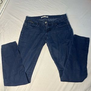 Low rise jeans